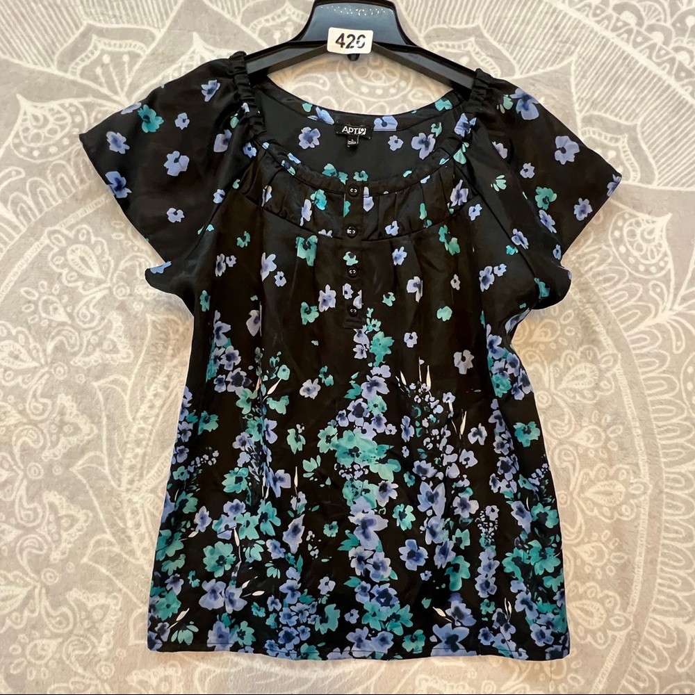 💗👚BEAUTIFUL DESIGNER TOP SHIRT BLOUSE👚💗WOMEN SIZE L NLACK BLUE FLORAL 426